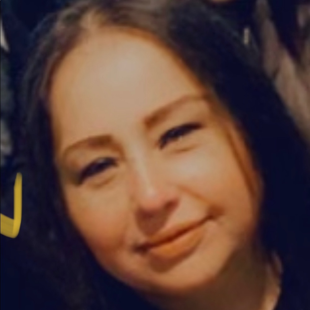 Meet your Posher, Ana